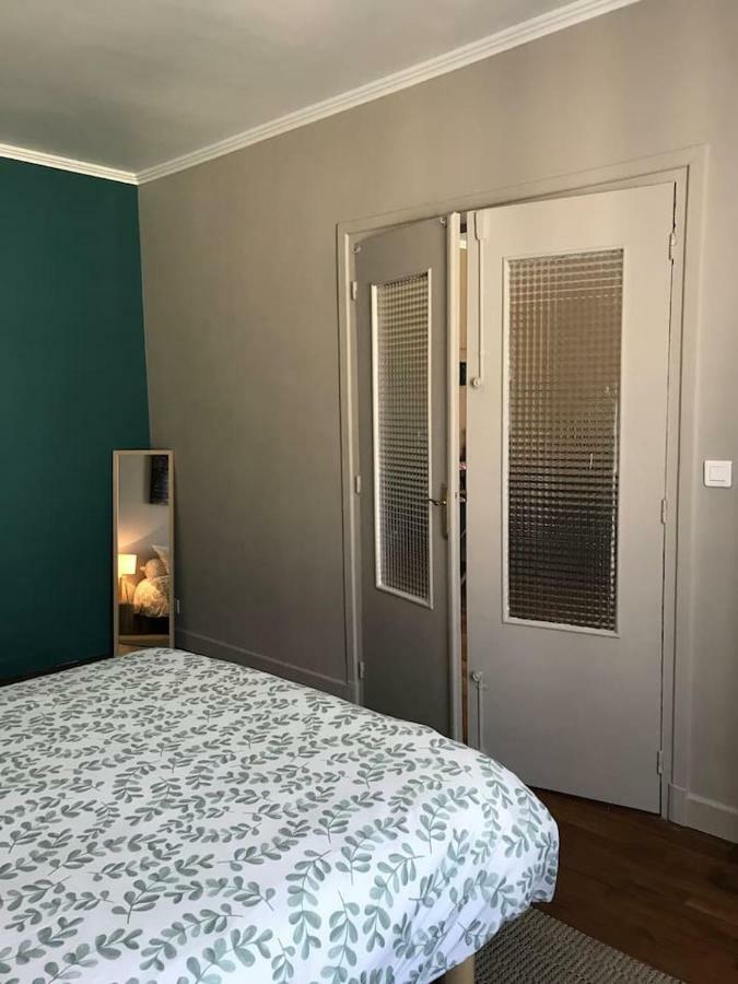 appartement de charme en plein coeur du centre ville de Compiègne Extérieur photo
