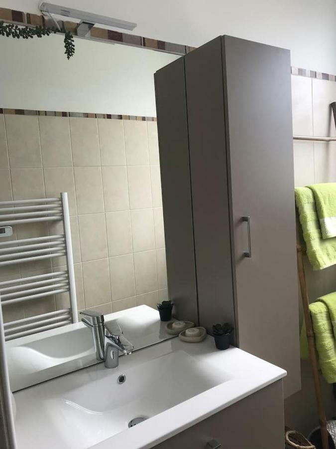 appartement de charme en plein coeur du centre ville de Compiègne Extérieur photo
