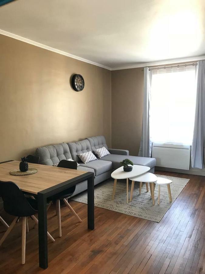 appartement de charme en plein coeur du centre ville de Compiègne Extérieur photo